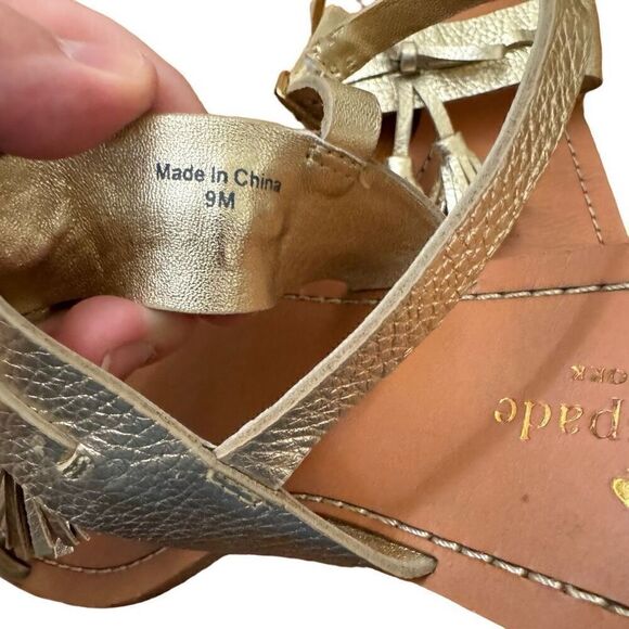 Kate Spade Carlita Tassel Sandals Gold Pebbled Leather Size 9 - Picture 4 of 5